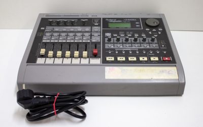 Roland VS-840EX -raituri