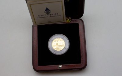 Kultaraha Keskiyön Aurinko 100€ 2002